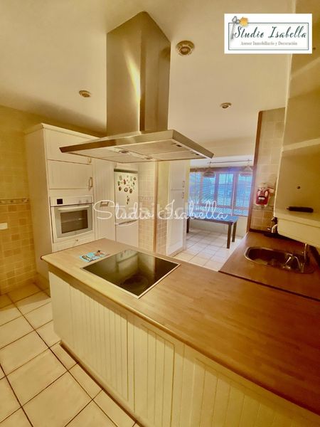 Foto 5a6987b5-c9d8-480e-843a-d70de7298697. Chalet en Nambroca