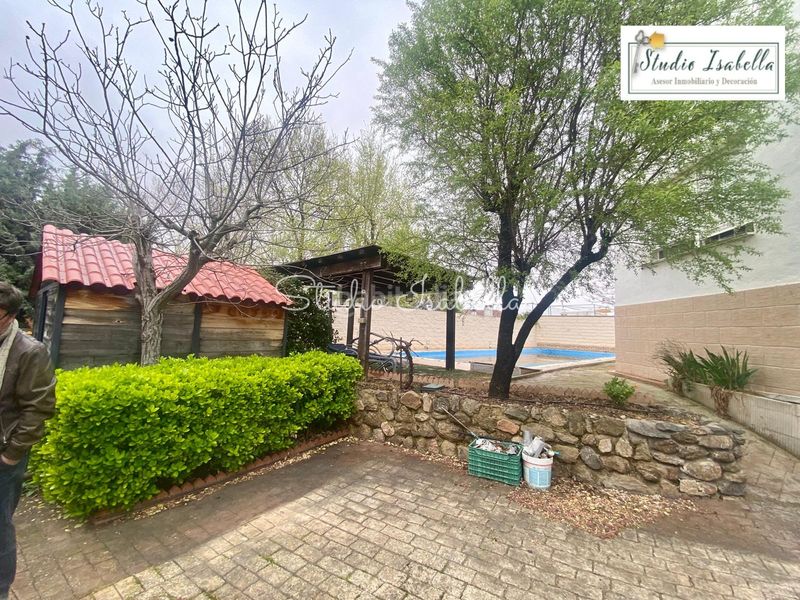 Foto 66403258-4270-44db-b847-674797f9dd6b. Chalet en Nambroca