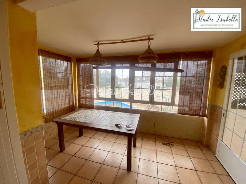 Foto 8fe8d0ab-0d2d-4328-a207-05e4f35d8272. Chalet en Nambroca