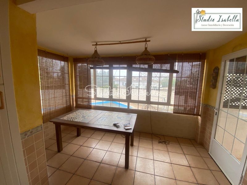 Foto c00a8517-514f-4b08-8f1f-d11264d2f528. Chalet en Nambroca