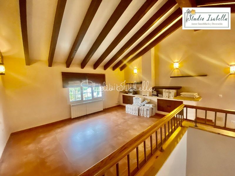 Foto c645ae05-62a7-491e-9a88-b5a552d6ecdc. Chalet en Nambroca