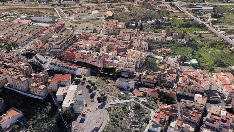 Foto c2fb8bcf-28f1-4a45-867e-ef611357e169. Terreno residencial solar para promoción de obra nueva en Viator