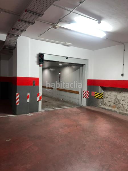 Foto 9a306235-6047-4570-a3c8-d241830cbe9f. Parking coche en Centro Almería