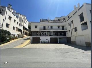 Edifici a Ohanes. Oportunidad de inversión