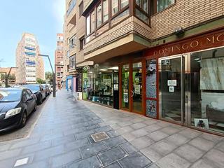 Lloguer Local Comercial a Picos de los 12