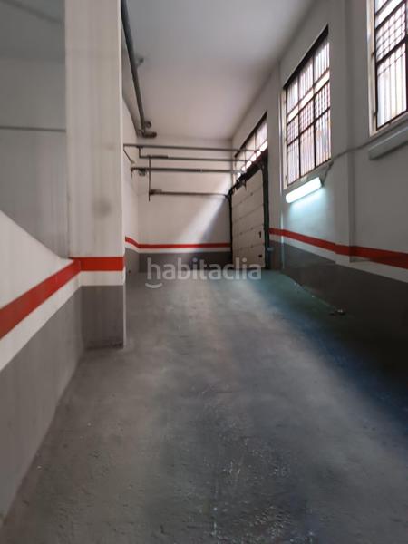 Foto 215b086e-5fe5-4d85-9f97-8d7772a64398. Parking coche en Centro Almería