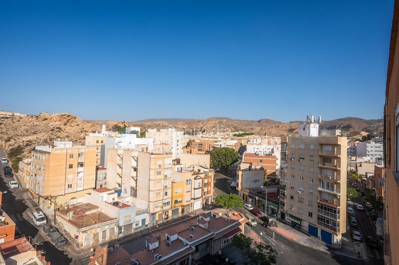 Foto aea85b09-80f8-4b99-a8c8-667a94930c9c. Pis a Plaza de Toros - Santa Rita Almería