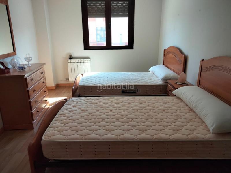 Foto ba3b73d7-d3d8-4785-9cdf-885febe43321. Pis a avenida obispo panduro en Valderas 17 a Valderas