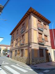 Maison  Calle victoriano mnez. Oportunidad en puentecastro !!!.