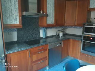 Maison jumelée  Calle jesus torbado-tc  en  trobajo camino. Estupendo adosado en trobajo del camino.