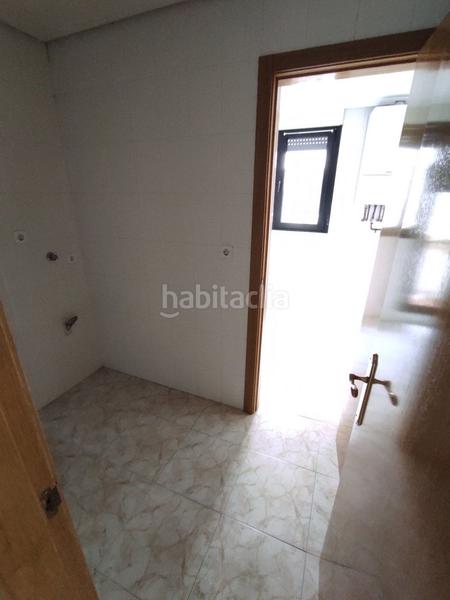 Foto cc08ecc7-a6f9-47bc-a037-fefdfea4a531. Duplex con riscaldamento parcheggio in Centro Ciudad León