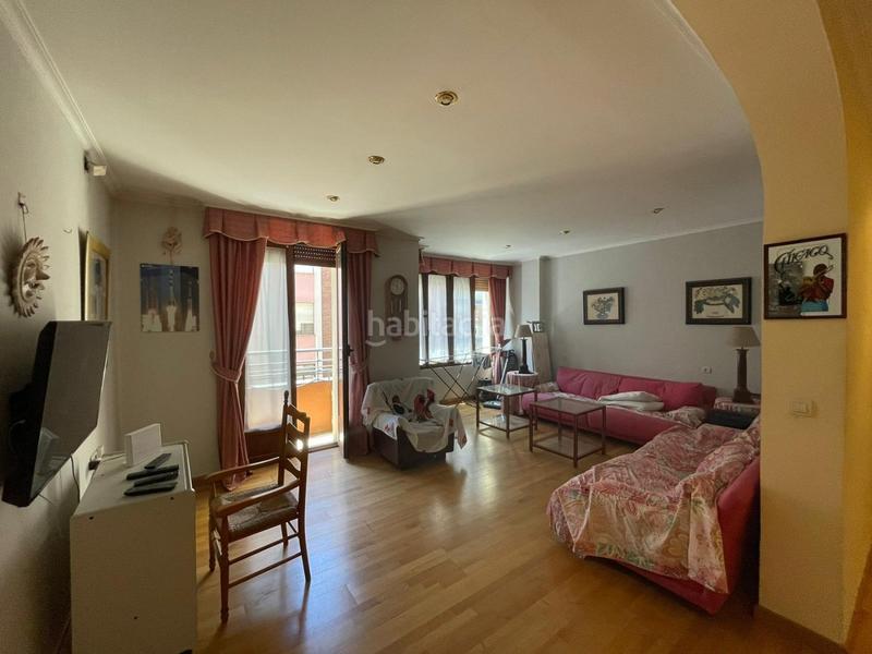 Foto 805eb792-74be-4833-a894-bc694e1e1b8e. Etagenwohnung mit heizung in Centro Ciudad León