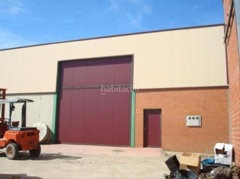 Foto 698ecced-a029-4f1e-82a5-b38400ebfcaf. Fabrikhalle in Valdefresno