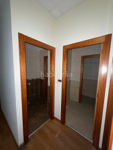 Foto 03af7774-377a-45d8-af40-df7feae73d41. Local commercial dans San Mamés - La Palomera León