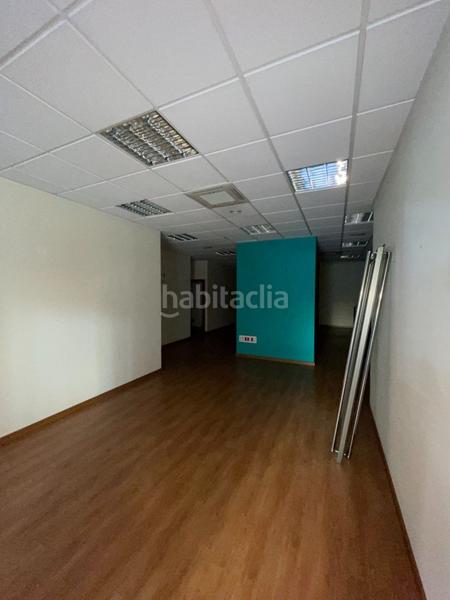 Foto 9146d192-bb97-48af-ac57-0c4977eef90d. Local commercial dans San Mamés - La Palomera León