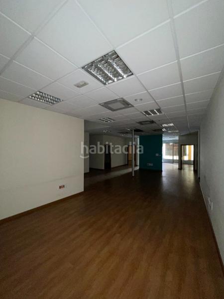 Foto abfa00cf-617e-439e-91c2-99a84b27ec06. Local commercial dans San Mamés - La Palomera León