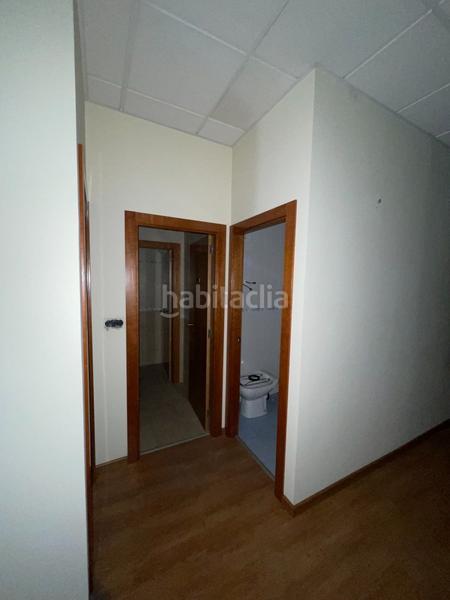 Foto b3dcc894-06c7-4773-b2aa-19810233c8dd. Local commercial dans San Mamés - La Palomera León