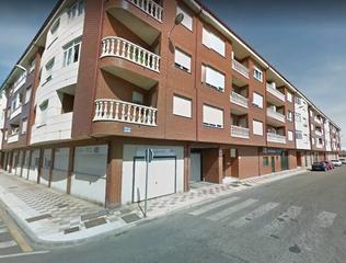 Parking voiture  Calle blas otero-nv. Plazas de garaje en navatejera
