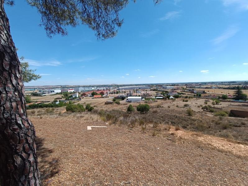 Foto 40038b01-c34a-4312-8b6b-ec9d0a8d81a0. Terrain résidentiel dans Santovenia de la Valdoncina