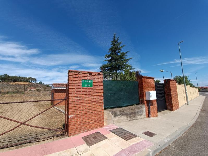 Foto 6f24f5ba-7add-4c83-8f70-2ad1c42cfd40. Terrain résidentiel dans Santovenia de la Valdoncina