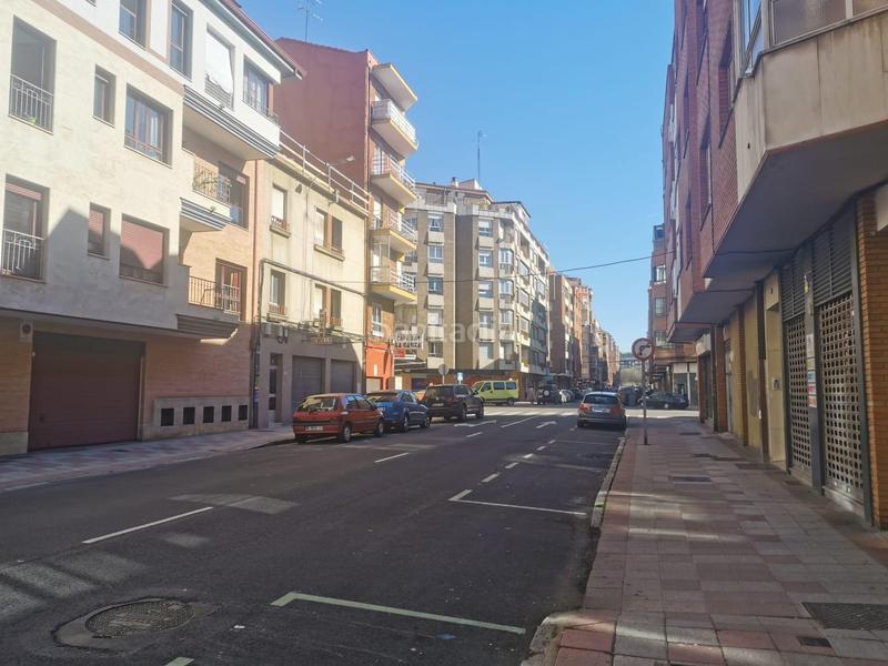 Foto 077f64dd-4633-4d97-89d5-2d0184752a81. Locale commerciale in San Claudio - La Chantría León