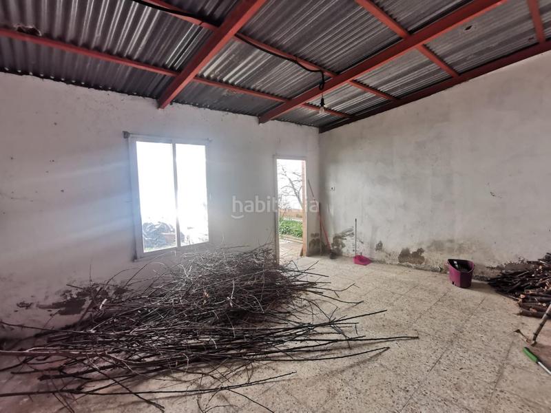 Foto 47cd89a9-b0ef-4ca4-97b2-73fe3d54a1e8. Locale commerciale in San Claudio - La Chantría León