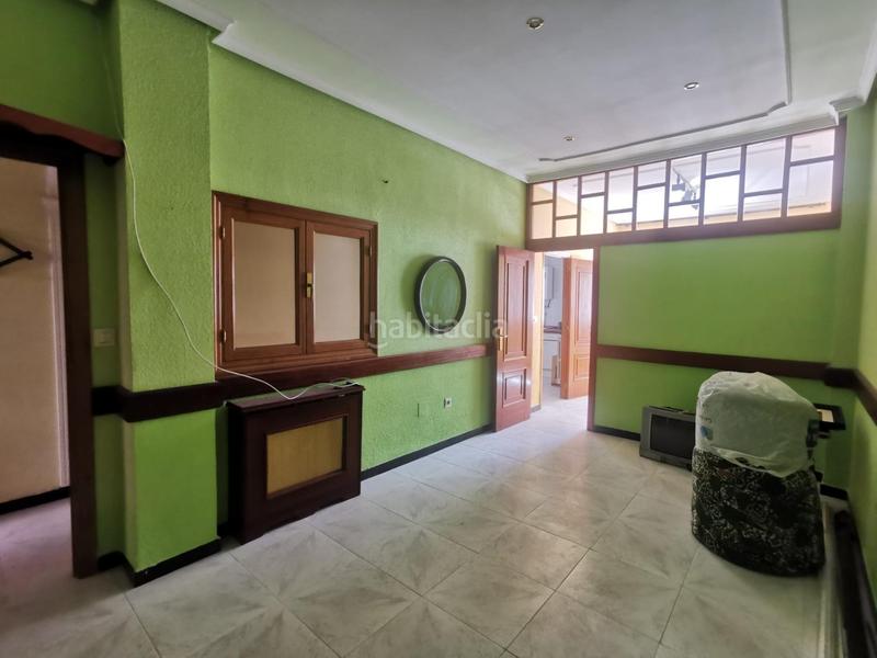 Foto b767ba98-1c84-4584-8e64-35216701bb7d. Locale commerciale in San Claudio - La Chantría León