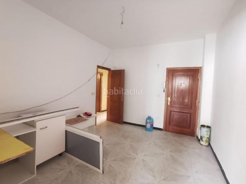 Foto f1796ac0-37e1-47d9-8235-ad1de1b36637. Locale commerciale in San Claudio - La Chantría León