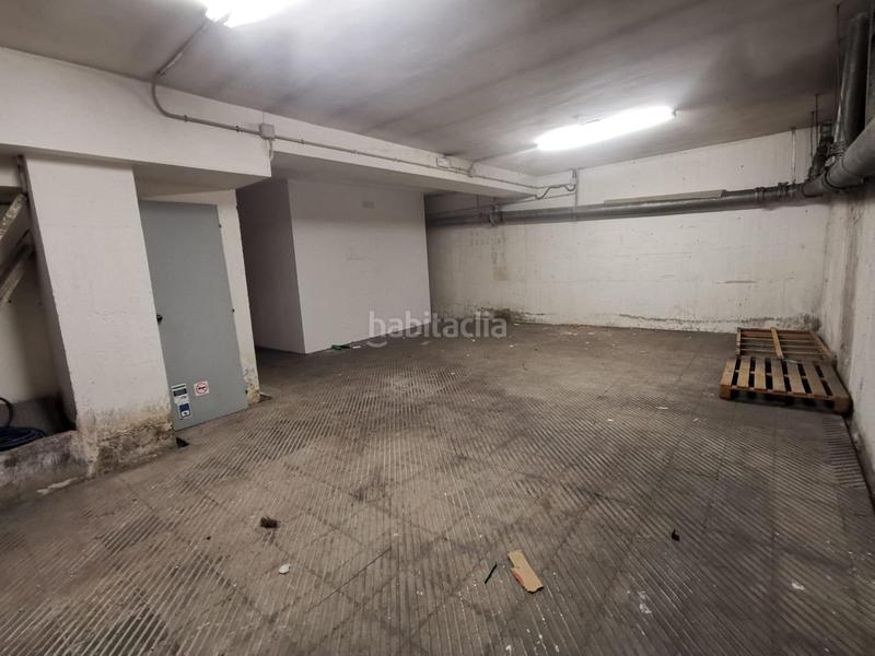 Foto b7f2f603-00d8-4f42-b29b-164d1eb516cb. Local comercial amb calefacció a Centro Ciudad León