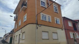Appartement à Santiago apostol 1. Gran oportunidad de inversión en la bañeza