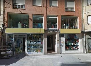 Local commercial  Calle real. Local comercial en el centro de ponferrada