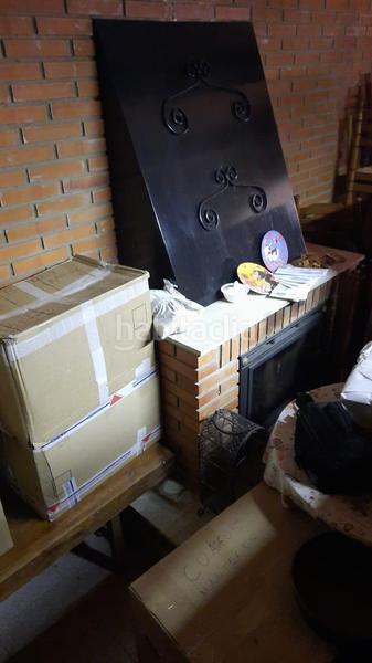 Foto 1304e080-3da0-4f58-9179-a75ede3bc4c6. Masia amb aparcament a Valdefresno