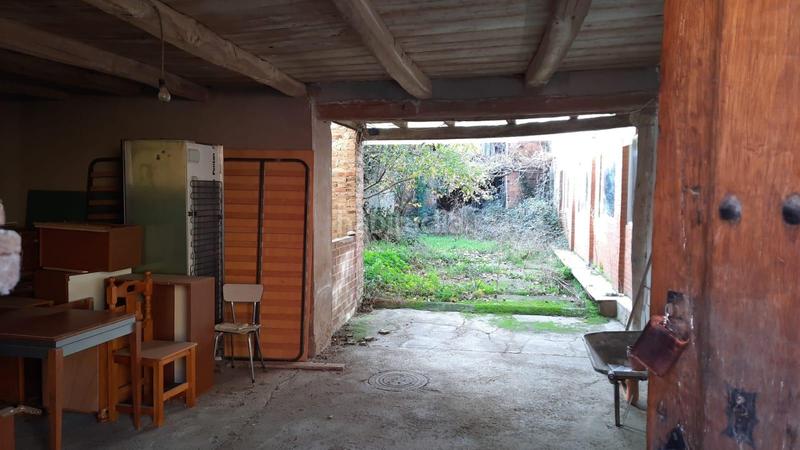 Foto 7cf90776-f7fe-4ff2-9152-23d8692d2670. Masia amb aparcament a Valdefresno