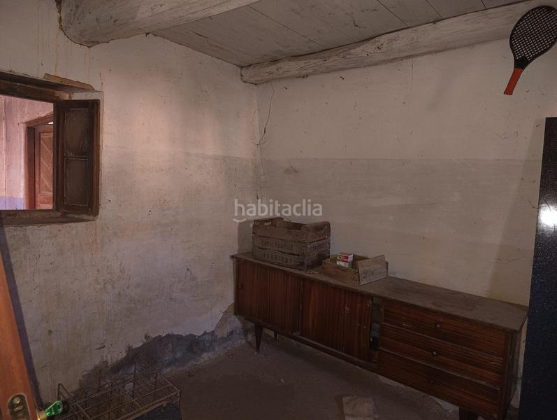 Foto 863a81ce-5a0e-40e5-9cf6-075c27cce487. Masia amb aparcament a Valdefresno