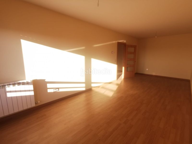 Foto 1cf02830-6c7c-4408-8f28-b19cb4986e14. Apartament a Armunia León