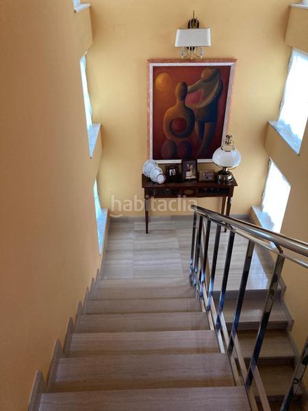 Foto 2c038800-87b0-440f-a649-687f0a7bc547. Xalet amb calefacció aparcament piscina a Valdefresno