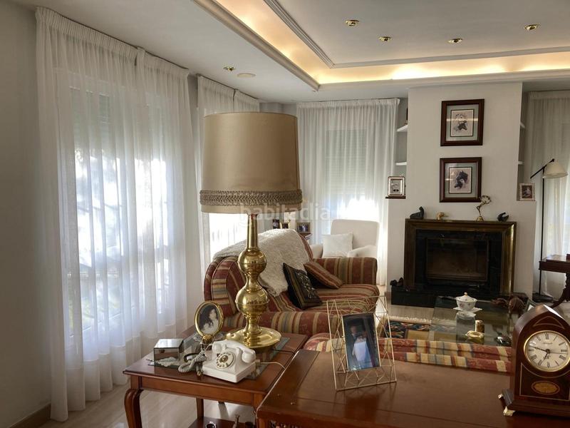 Foto 37be128b-5229-4636-a6a4-9ac67d3065ef. Xalet amb calefacció aparcament piscina a Valdefresno