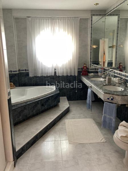 Foto 4c733b7d-3f60-470a-9b7f-146f71395056. Xalet amb calefacció aparcament piscina a Valdefresno