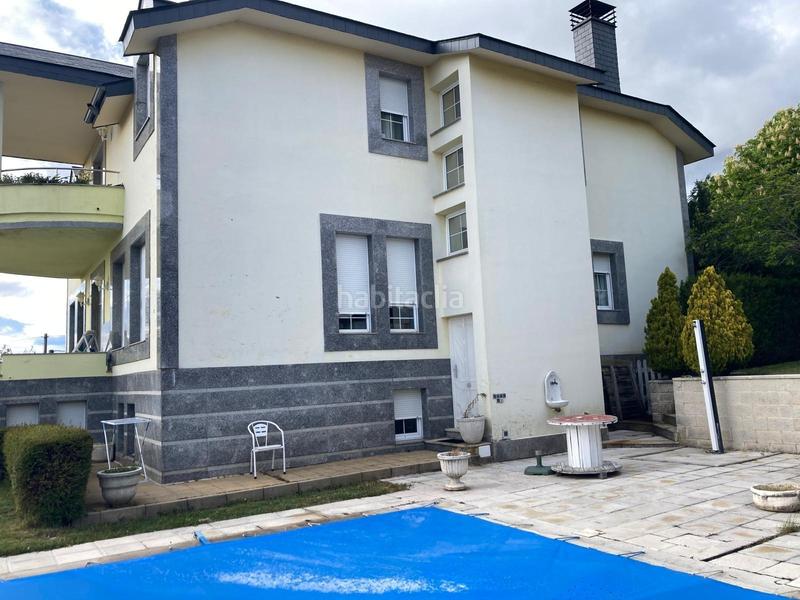 Foto 55b7f624-a5cb-4503-aa7c-d8ab34c1e0d2. Xalet amb calefacció aparcament piscina a Valdefresno