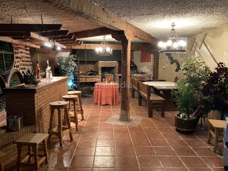 Foto 90b130e0-0dbe-4d5c-a8b9-ba8df2bc9144. Xalet amb calefacció aparcament piscina a Valdefresno