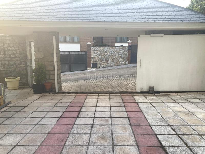 Foto c770a3d3-a138-4d71-ad6f-14d978ffa7f0. Xalet amb calefacció aparcament piscina a Valdefresno