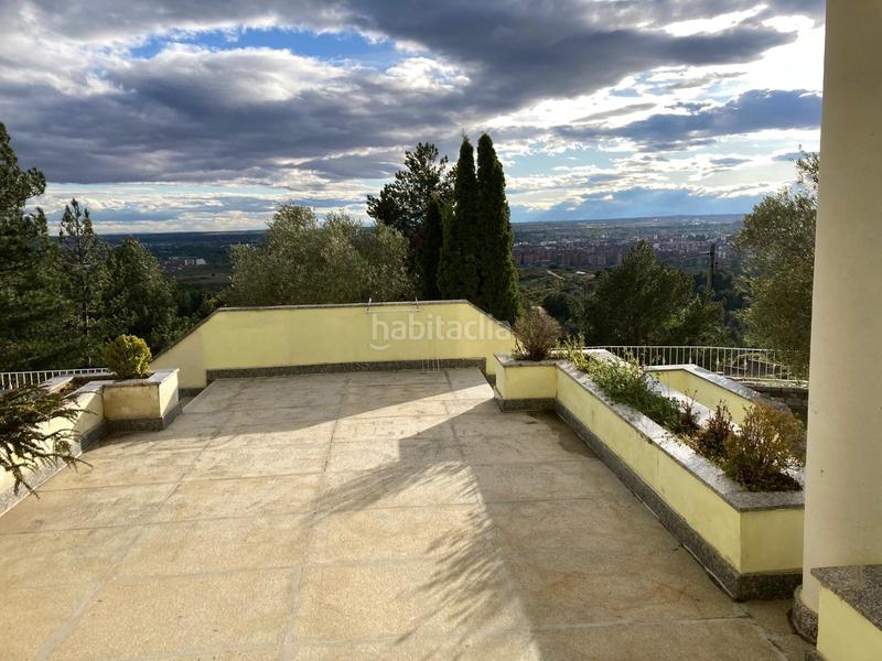 Foto e6067d2b-e1b0-46c2-931b-73f6418d5f2d. Xalet amb calefacció aparcament piscina a Valdefresno