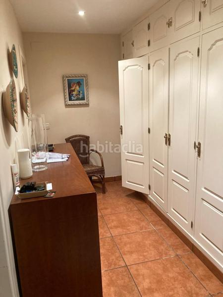 Foto edf53d8d-1441-4698-bceb-b374b5bb176d. Xalet amb calefacció aparcament piscina a Valdefresno