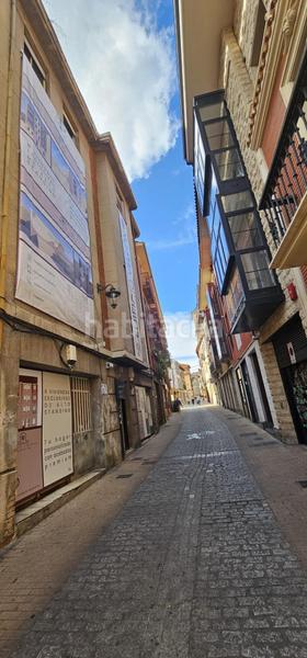 Foto 4984dfda-dd41-4544-964f-9aa2dcf8a1fe. Pis amb calefacció a Casco Antiguo León