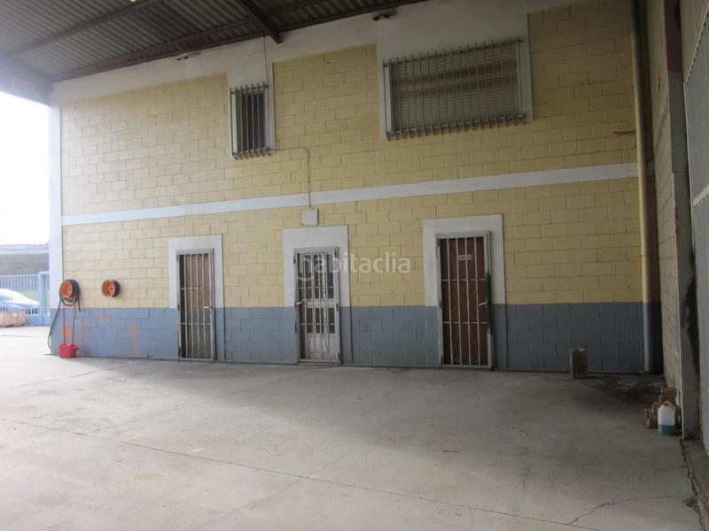 Foto 1feca845-01c0-45b1-bc69-9ac539092e46. Nau industrial a calle el progreso-vc 40 a Armunia León