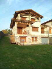 Casa aparellada  Paseo lago-sm. Fantástico chalet en el campo de golf
