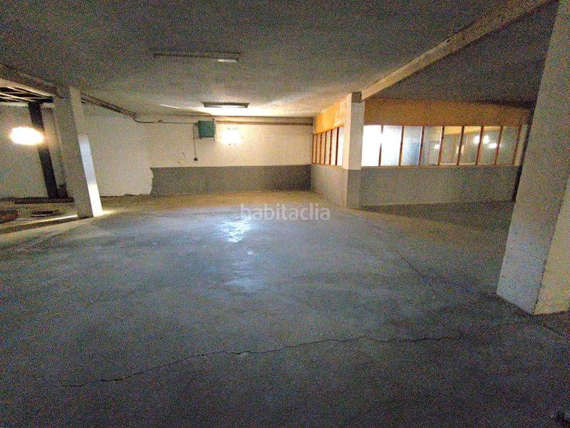 Foto c870dfc5-b64e-41b0-ab70-a0fd9db4a7ae. Lloguer nau industrial a Villaquilambre