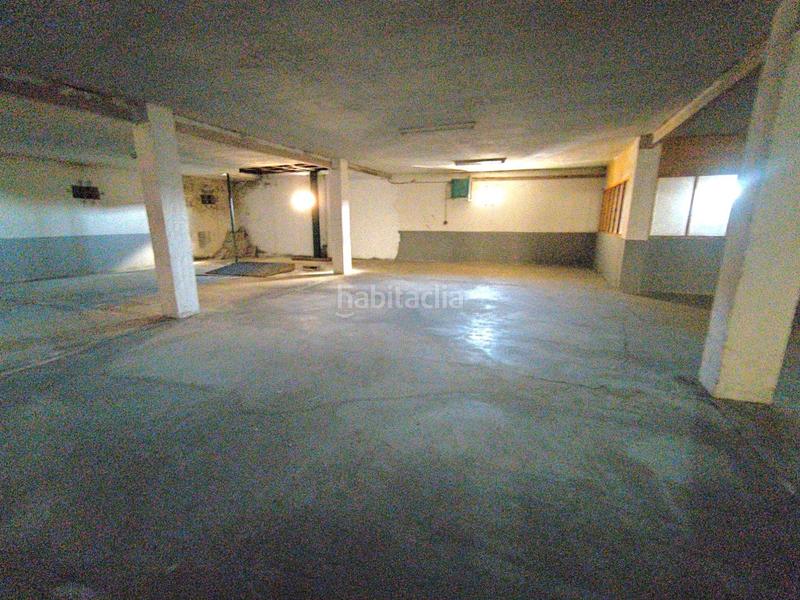 Foto d7c2c9db-a123-4ced-9419-4755de0b816e. Lloguer nau industrial a Villaquilambre