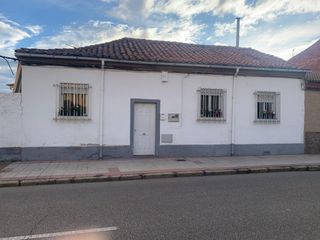 Terreno residencial en Calle fraga iribarne 11. Oportunidad  en armunia