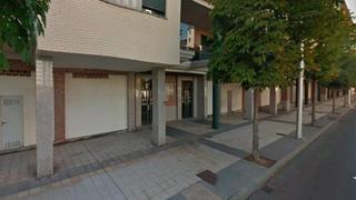 Locale commerciale in Calle JOSE AGUADO 42